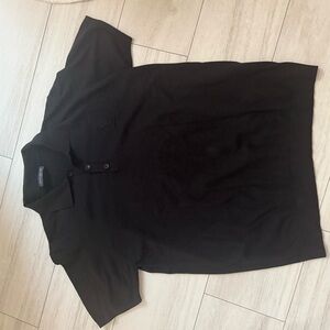 Louis Vuitton Dark Knit top with short sleeves. Size M/L